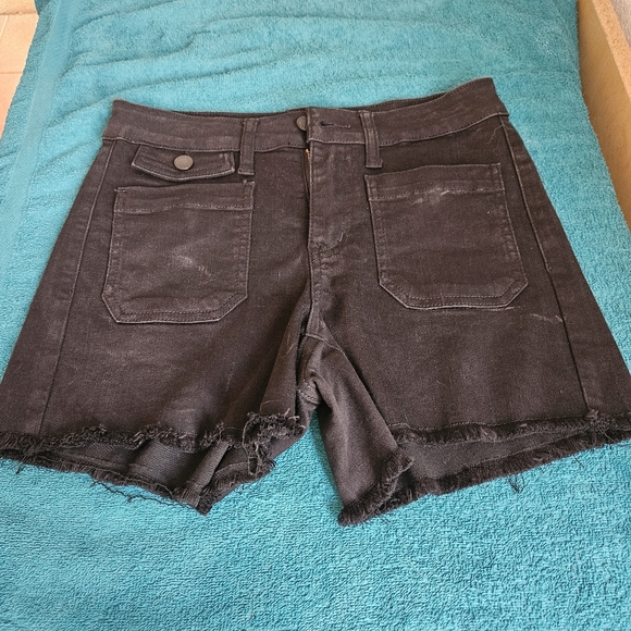 Judy Blue Cargo Patch Pocket Black Shorts Size Small - Picture 1 of 8